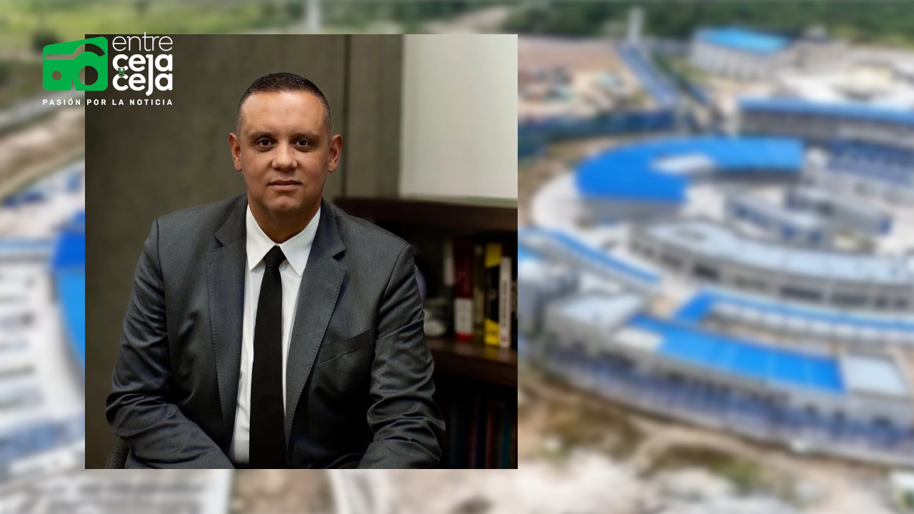 Ricardo Giraldo, conjuez del Tribunal Superior de Medellín, pone la lupa sobre los buques-cárcel y las megacárceles